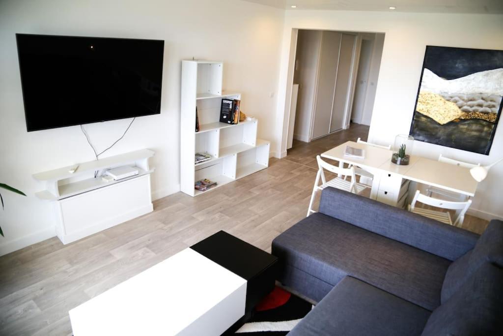 شقة Le Refuge Blesois Avec Parking Prive - Blesois Refuge With Private Parking بلْوا المظهر الخارجي الصورة