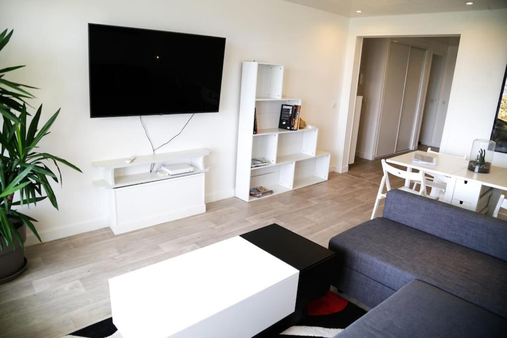 شقة Le Refuge Blesois Avec Parking Prive - Blesois Refuge With Private Parking بلْوا المظهر الخارجي الصورة